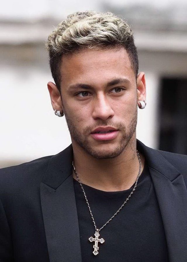 边路推进 边路推进