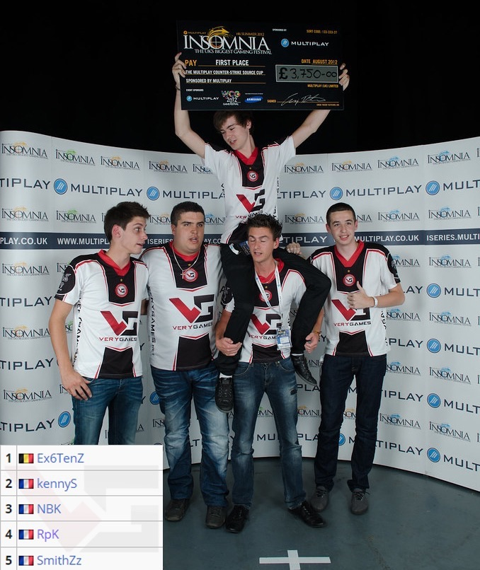 拜仁三球击 拜仁三球击